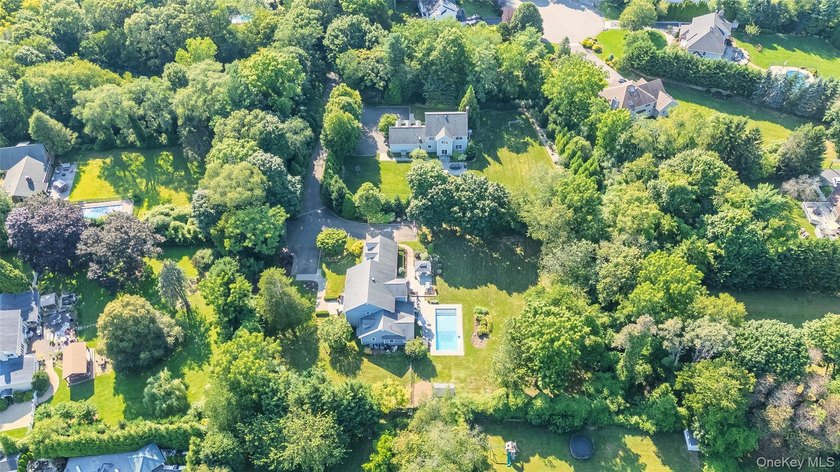 Privacy abounds at this timeless 5 bedroom, 3.5 bath colonial - photo 39