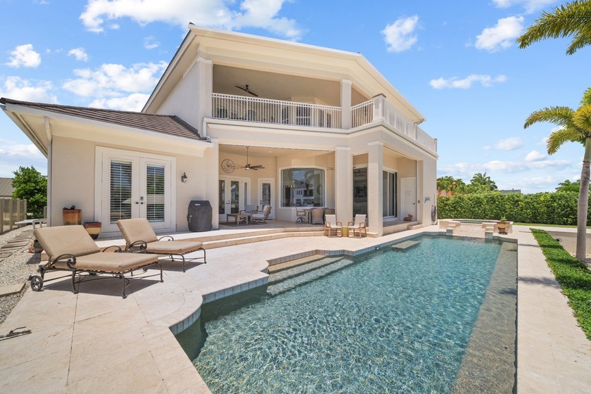 Experience the pinnacle of coastal luxury in the heart of - photo 40