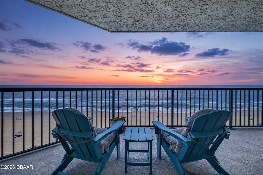 THIS IS THE ONE! A direct oceanfront end-unit residence where - photo 20