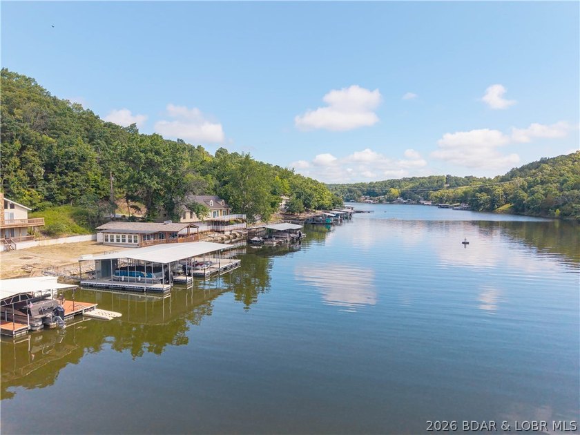 Incredible views with two beautiful homes that set the stage for - photo 16
