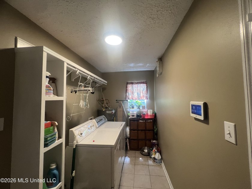 Just listed: a well-maintained, move-in-ready home on a large - photo 26