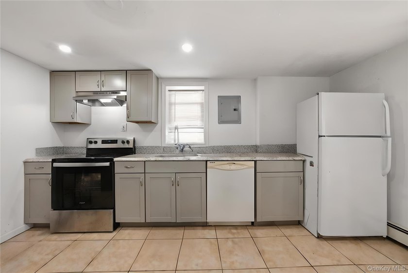 Exceptional opportunity in the heart of East Rockaway! This - photo 16
