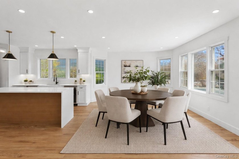 Beautifully renovated and exceptionally spacious, this stunning - photo 3