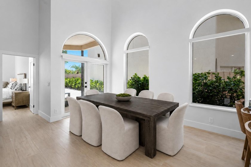 Completely renovated, this beautifully reimagined residence - photo 16