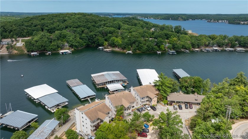 Imagine waking up to spectacular lake views every day in this - photo 25
