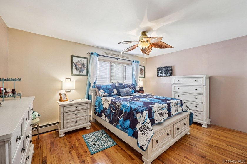 HOUSE FULLY AVAILABLE!! Welcome to this beautifully maintained - photo 26