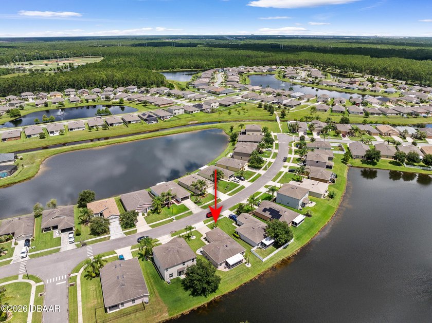 Don't miss your chance to snag this fabulous family Waterfront - photo 31