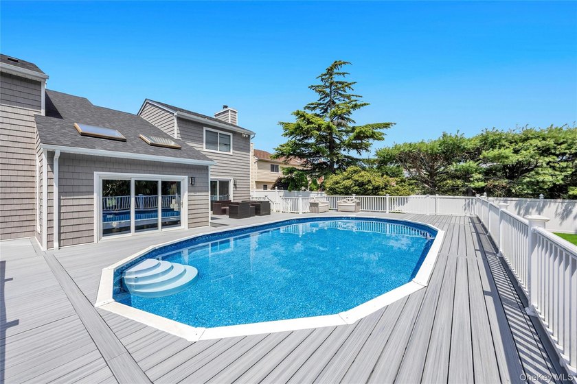 Welcome Home To 859 Pine Avenue, West Islip: A Stunning - photo 39