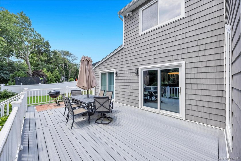 Welcome Home To 859 Pine Avenue, West Islip: A Stunning - photo 42