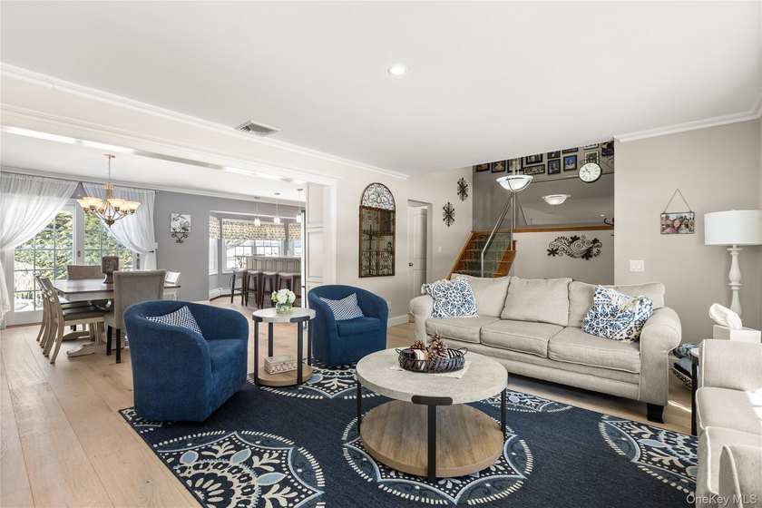 Welcome to this charming and well-maintained 3-bedroom, 3-bath - photo 3