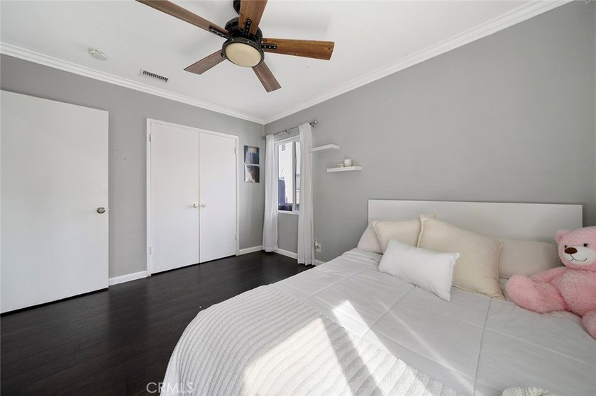 Welcome to 4228 Ostrom Ave., a beautiful and spacious family - photo 21