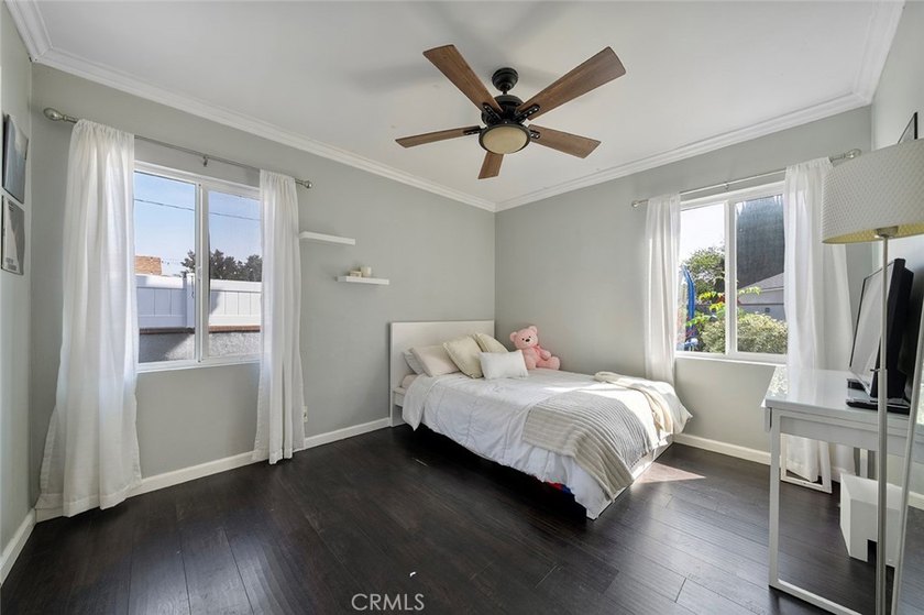 Welcome to 4228 Ostrom Ave., a beautiful and spacious family - photo 22