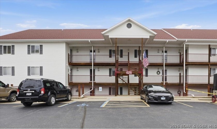 Welcome to Clearwater Condos in Camdenton, MO, on the Lake of - photo 29