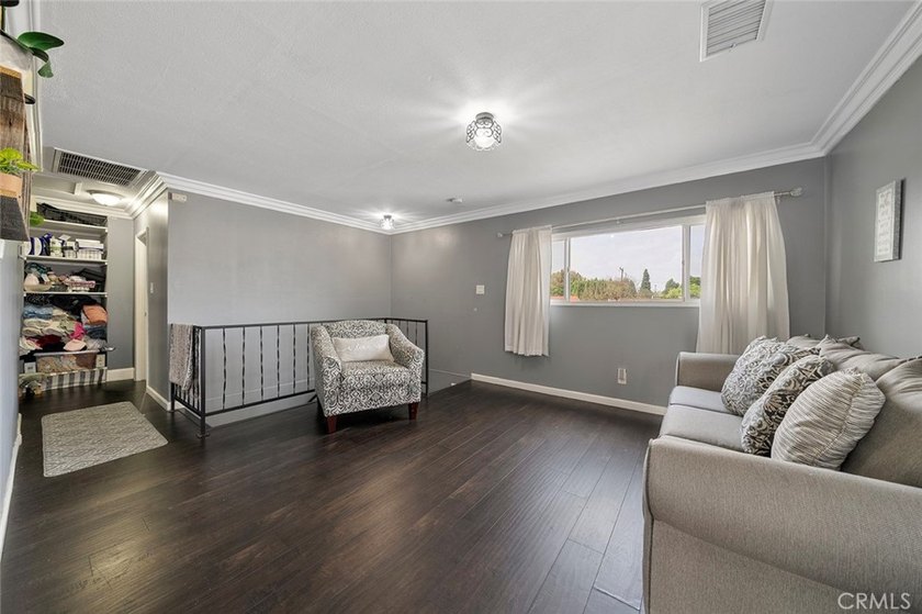Welcome to 4228 Ostrom Ave., a beautiful and spacious family - photo 29