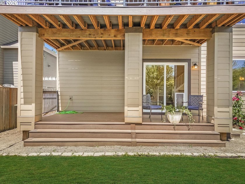 Wake up to golf course views, unwind on the deck at sunset, and - photo 43