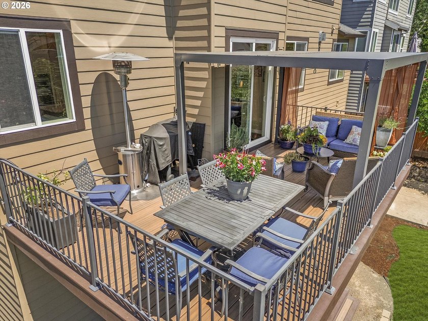 Wake up to golf course views, unwind on the deck at sunset, and - photo 47