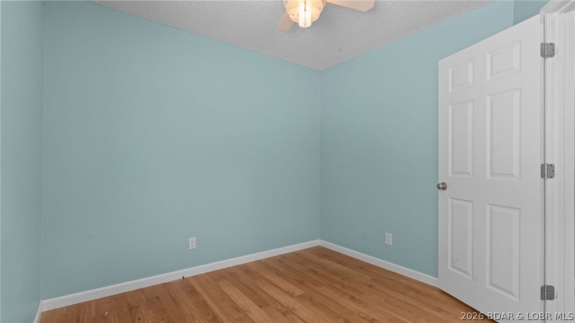 Located at the 3MM of the Big Niangua, this 3-bedroom, 2.5-bath - photo 20