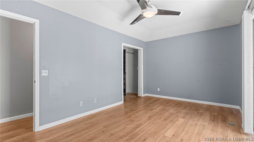 Located at the 3MM of the Big Niangua, this 3-bedroom, 2.5-bath - photo 32