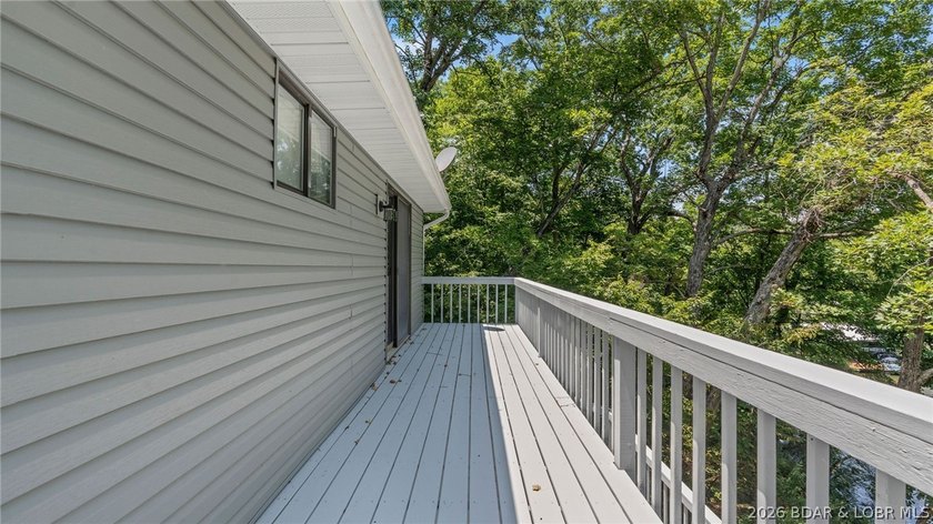 Located at the 3MM of the Big Niangua, this 3-bedroom, 2.5-bath - photo 42