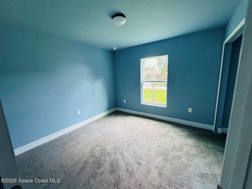 Built in 2022, this 3-bedroom, 2-bathroom home offers 1,516 - photo 4