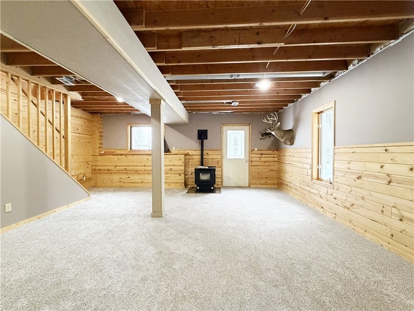 Welcome to this beautifully updated 3-bedroom, 2-bath home set - photo 12