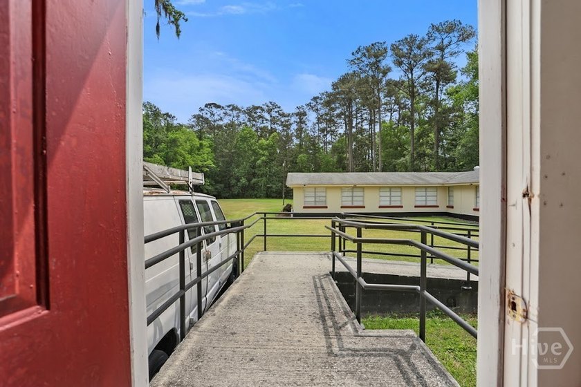 Exceptional opportunity to own a well-maintained Special Purpose - photo 20
