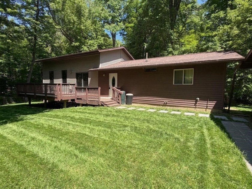 Welcome to this beautifully updated 3-bedroom, 2-bath home set - photo 28