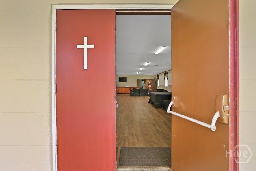 Exceptional opportunity to own a well-maintained Special Purpose - photo 30