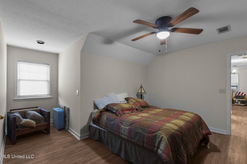 Welcome to this beautifully maintained 3-bedroom patio home - photo 28