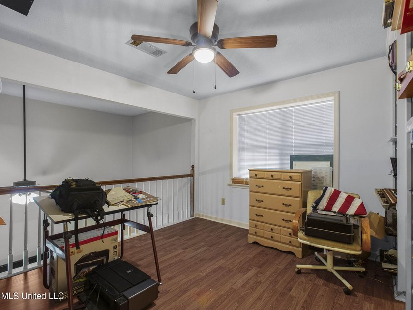Welcome to this beautifully maintained 3-bedroom patio home - photo 31
