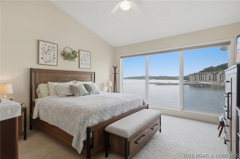 Rare opportunity to own a top-floor condo at Horizons - photo 11
