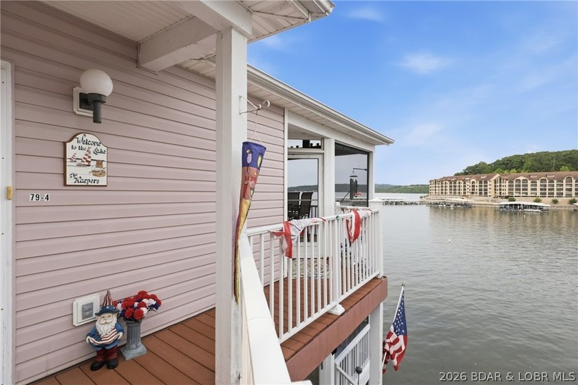 Rare opportunity to own a top-floor condo at Horizons - photo 20