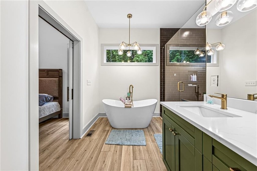 100+ FEET OF CHATTAHOOCHEE RIVER FRONTAGE AND A MODERN HOME TO - photo 20