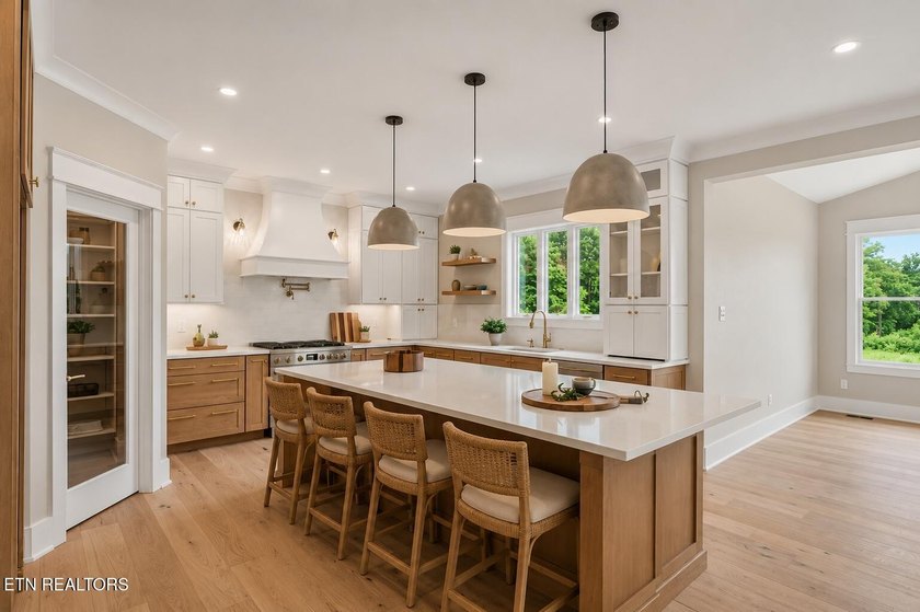 Introducing Magnolia Manor, an exclusive boutique community in - photo 23