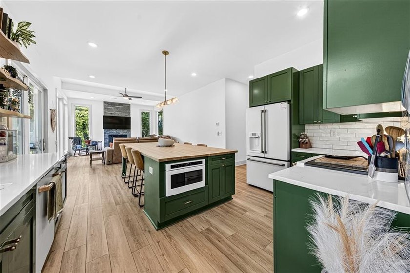 100+ FEET OF CHATTAHOOCHEE RIVER FRONTAGE AND A MODERN HOME TO - photo 29