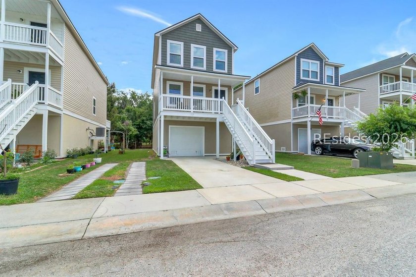 Beautifully maintained and move-in ready home! This 3-bedroom, 2 - photo 34