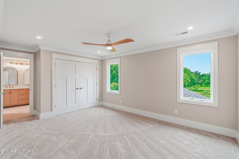 Introducing Magnolia Manor, an exclusive boutique community in - photo 50