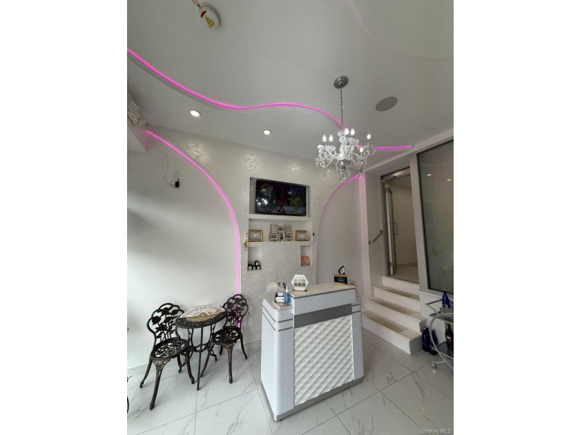 Turnkey beauty and aesthetics clinic - business opportunity - photo 4