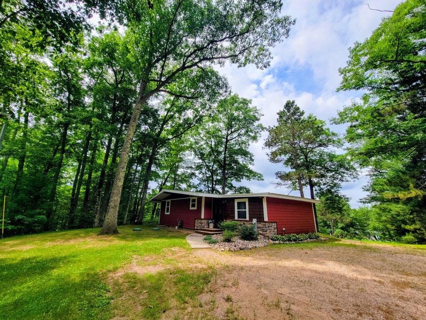 Updated 2-bedroom west-facing home with 264' of frontage on - photo 11