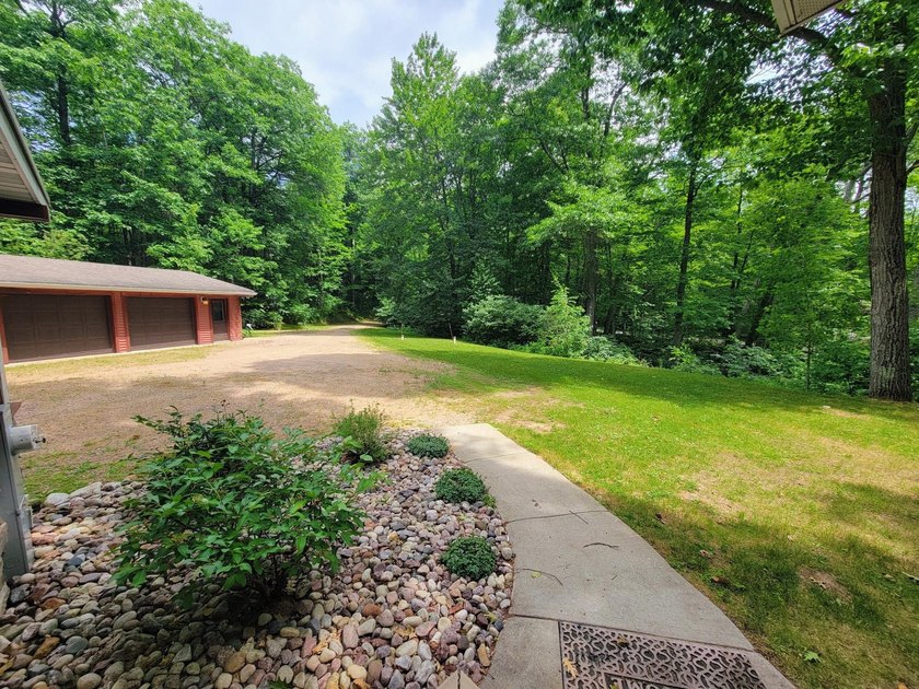 Updated 2-bedroom west-facing home with 264' of frontage on - photo 18