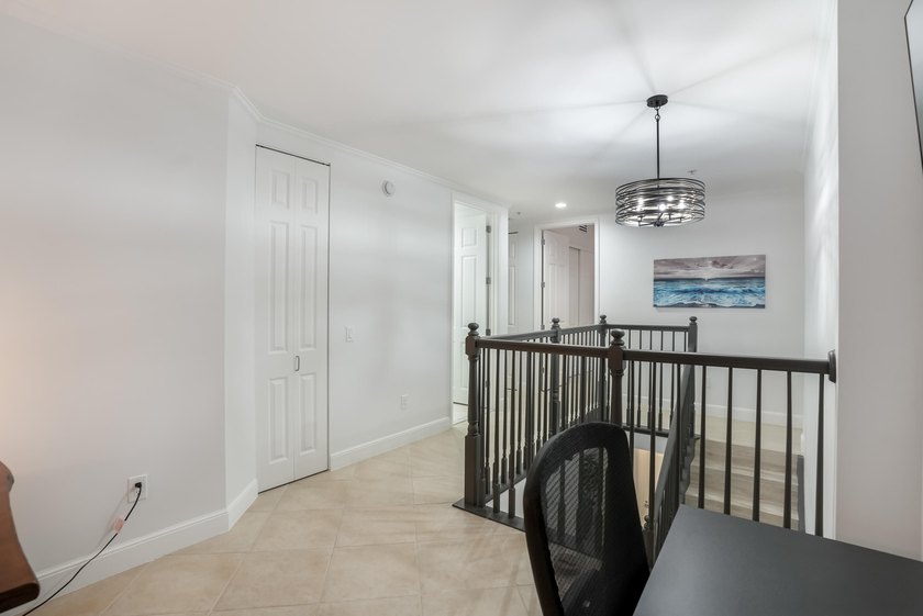 Remodeled &amp; 'FURNISHED' townhome on the main promenade at Wilton - photo 28