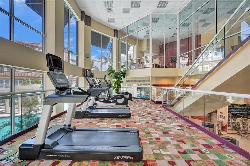 Remodeled &amp; 'FURNISHED' townhome on the main promenade at Wilton - photo 36