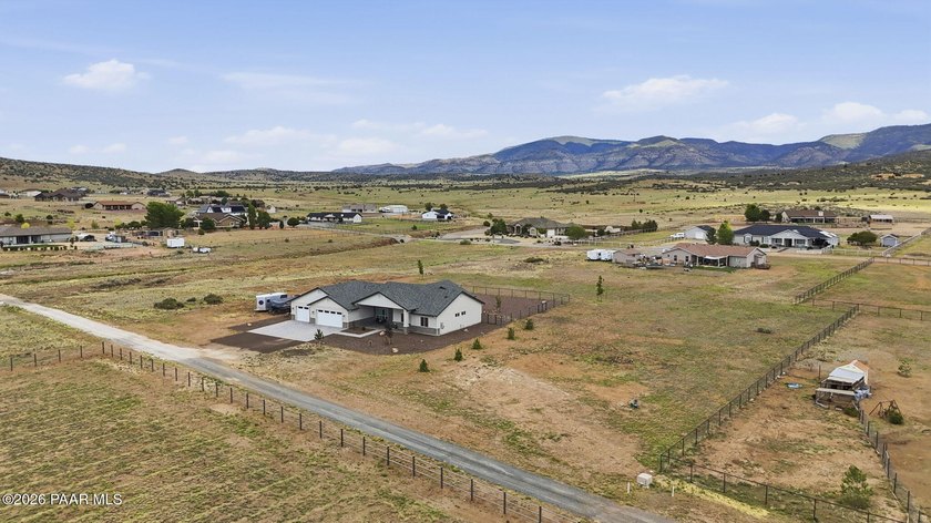 Situated on the southern end of Prescott Prairie, where wide - photo 3