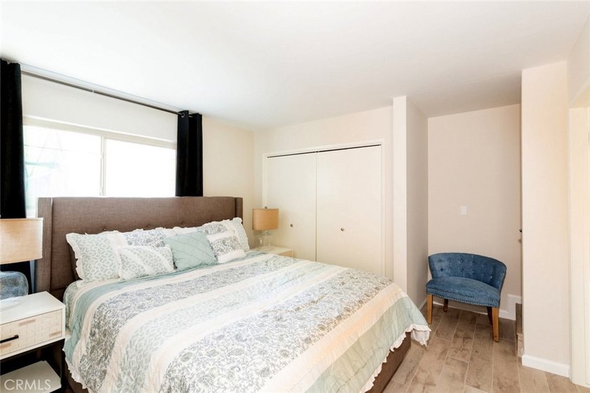 Now vacant and move-in ready, the property can be optionally - photo 31