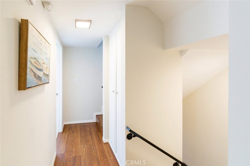 Now vacant and move-in ready, the property can be optionally - photo 34