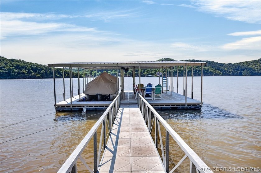 Lakefront living on the desirable 53 Mile Marker! Nestled in the - photo 47