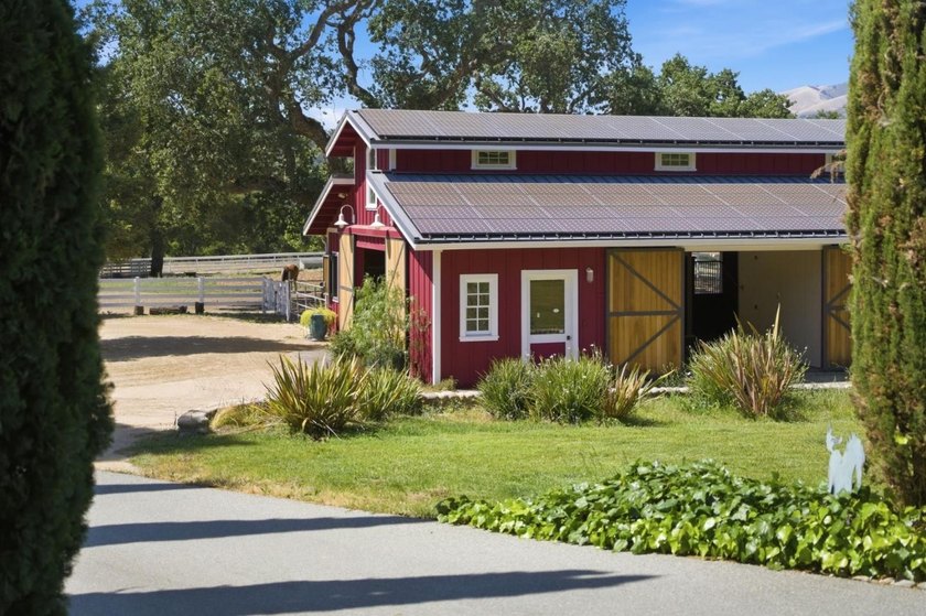 Welcome to 7 San Clemente, a stunning equestrian estate in the - photo 49