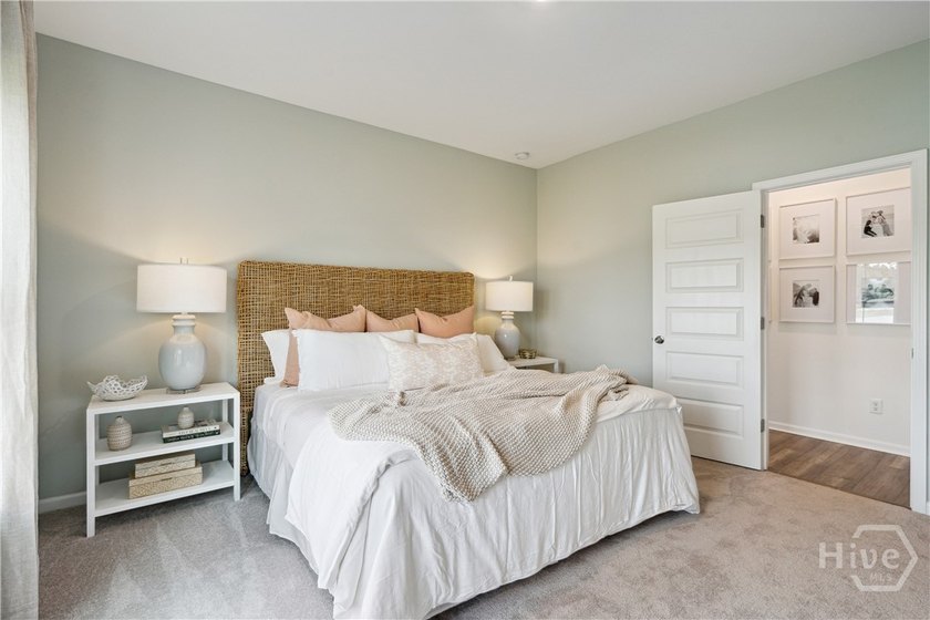 This cozy single-story Palmetto home design features an open - photo 12