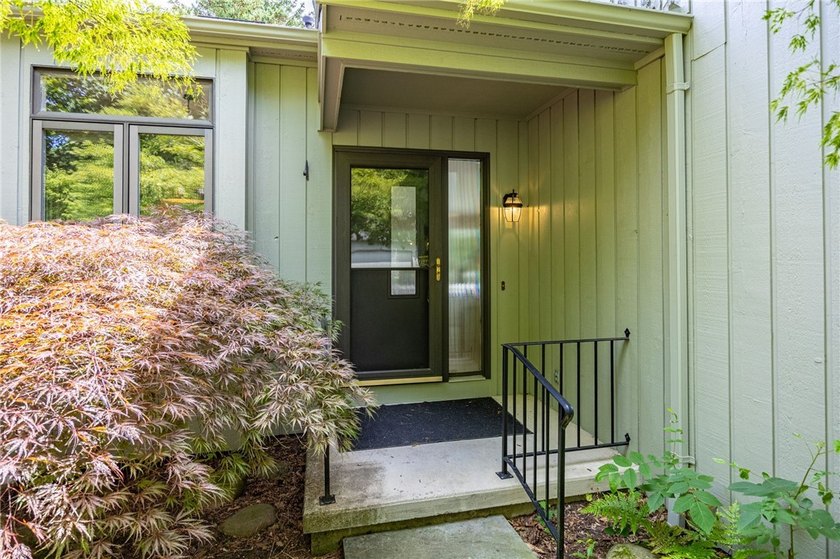 RARE END-UNIT opportunity in the sought-after Allen's Creek - photo 13