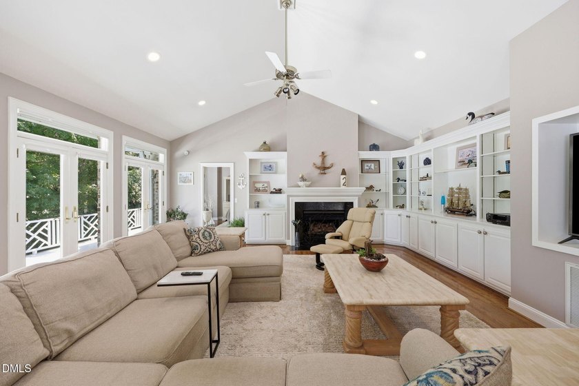 The perfect Lake Home for Entertaining guests of all ages - photo 21